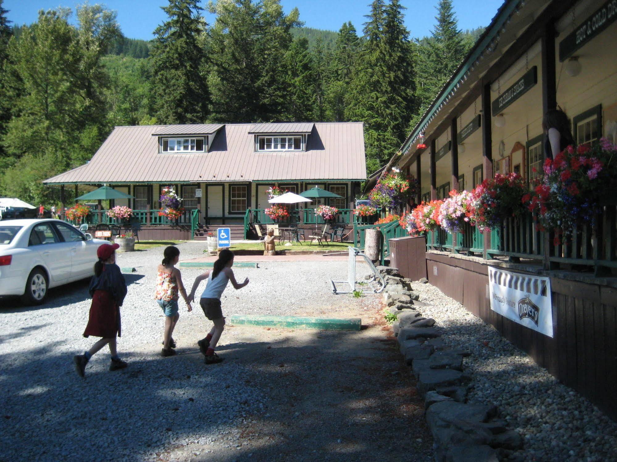أشفورد Whittaker'S Motel & Historic Bunkhouse المظهر الخارجي الصورة